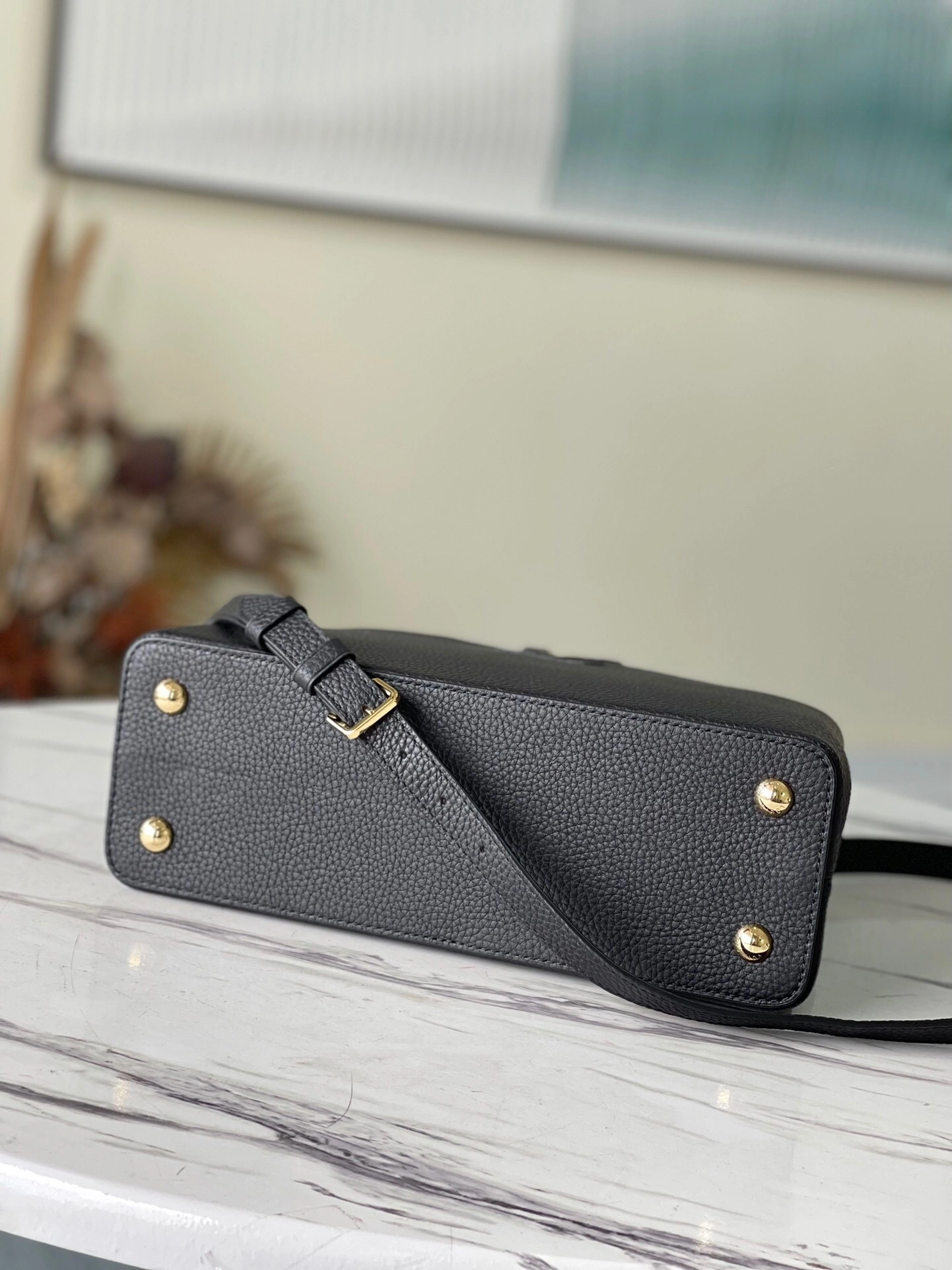 MOMO-- M42259 high quality version item：C-B000H0804R