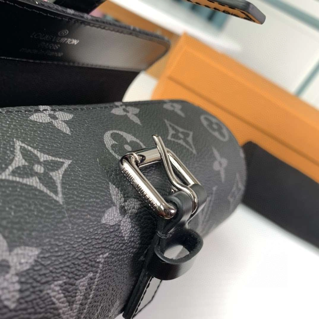 &MOMO-- M43385 cowhide item : A-B340G3137