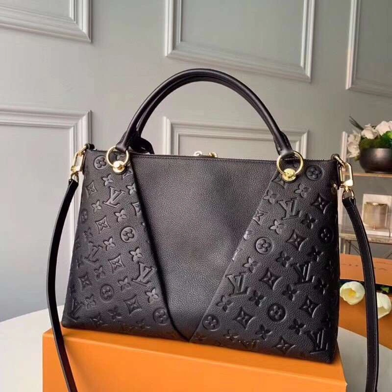 *MOMO-- M44421 cowhide item : A-B00G3130