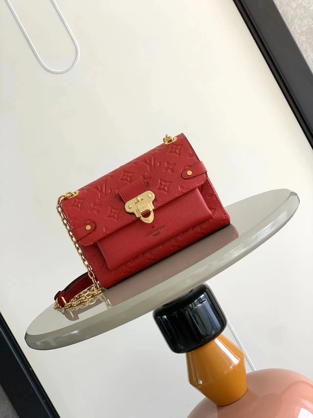 MOMO-- M44554 item:D-B063A1561