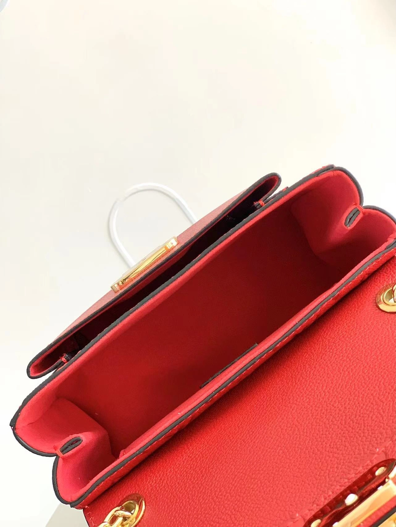 MOMO-- M44554 item:D-B063A1561