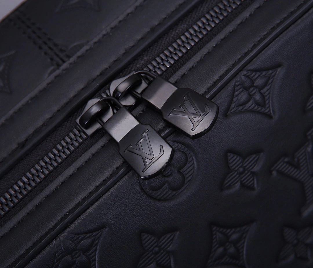 MOMO-- M44727 item：C-B000F0107R