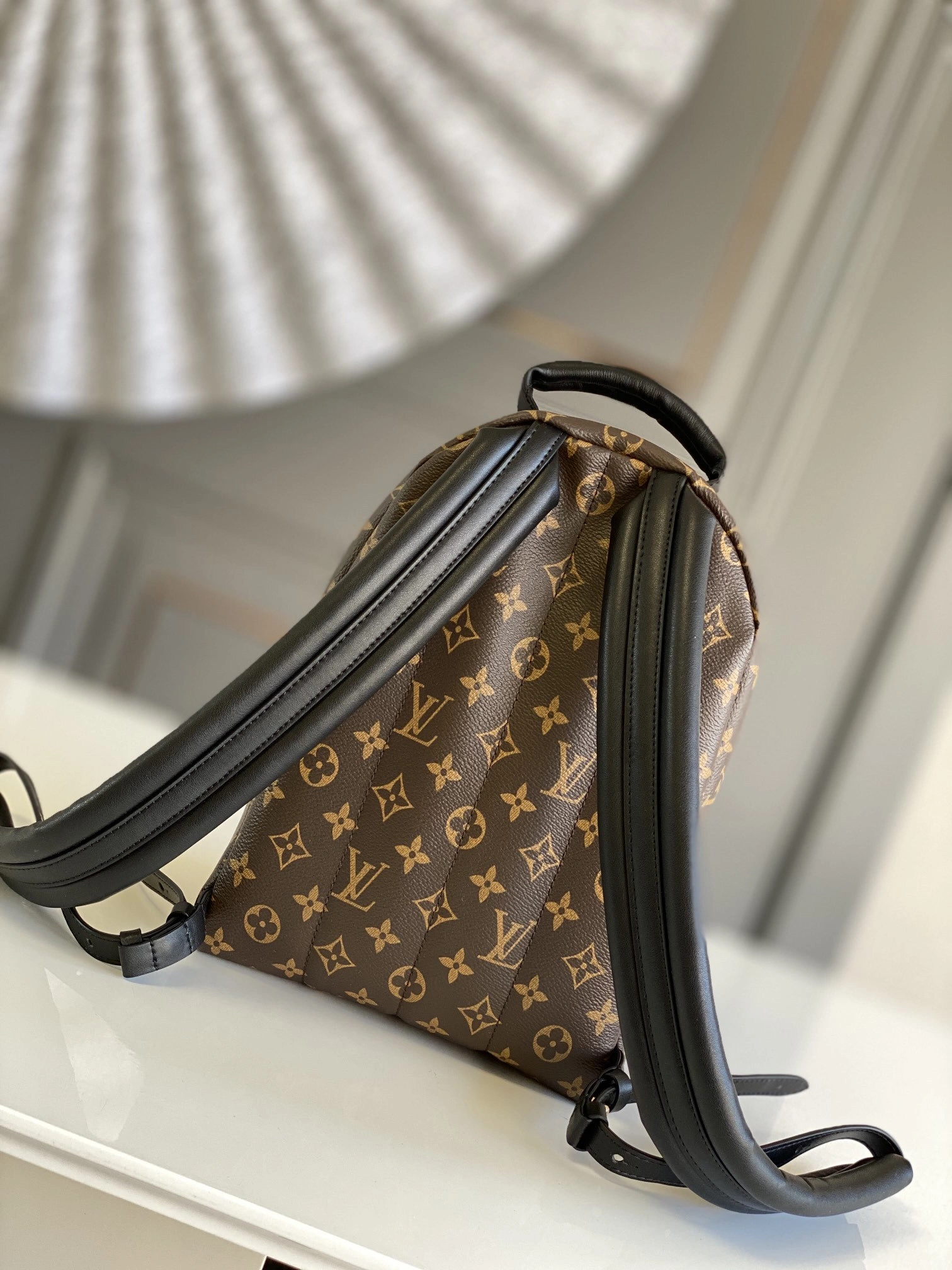 MOMO-- M44871 item：C-B116F0210R