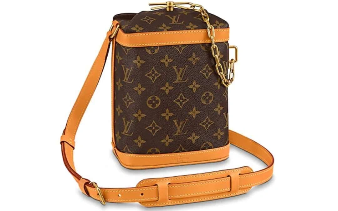 *MOMO-- M44877 cowhide item : A-B00G2965