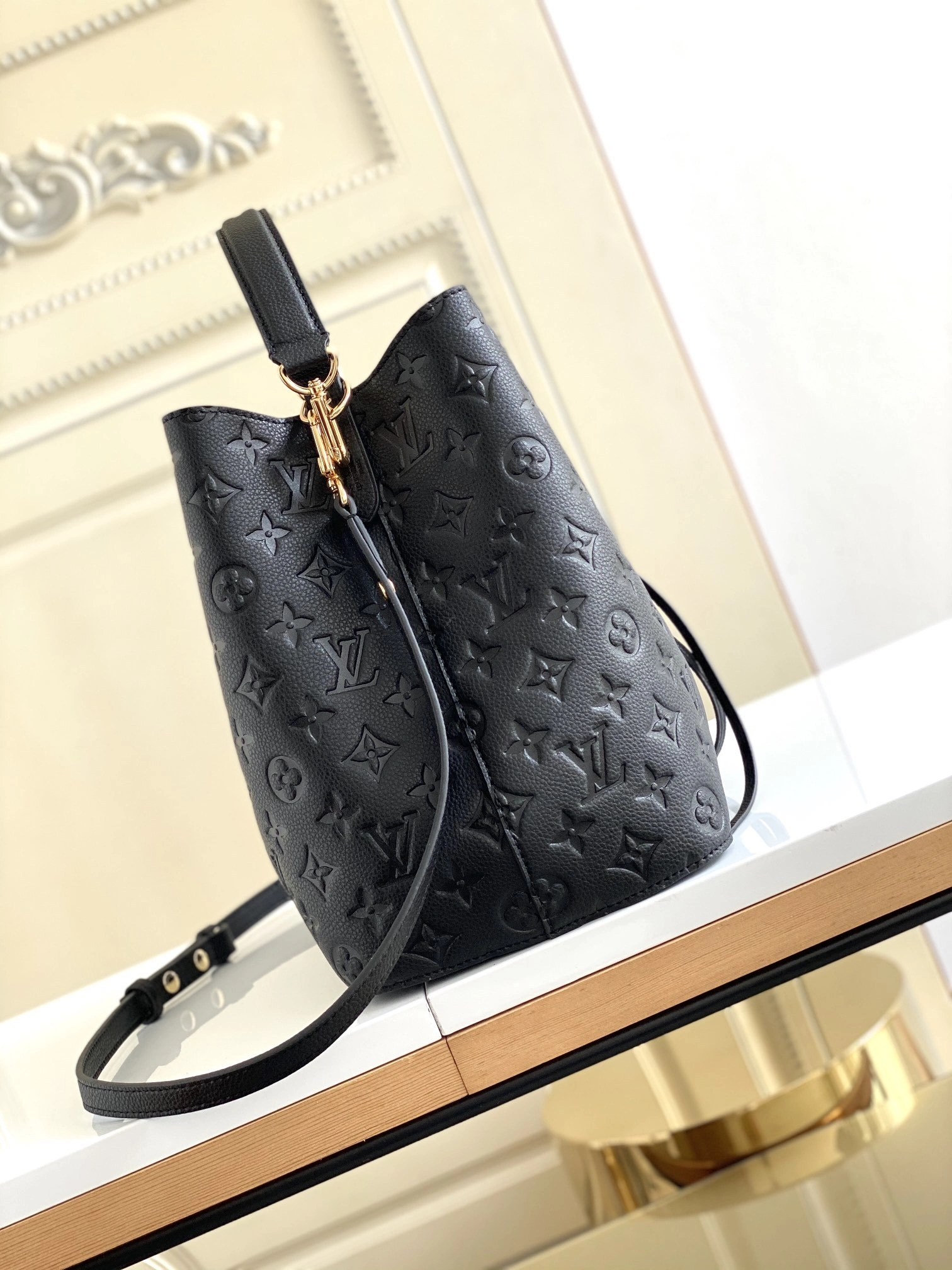 &MOMO-- M45256 item：C-B000F0223R