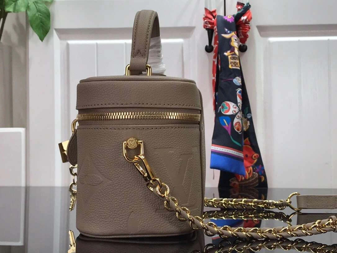 *MOMO-- M45598 M45608 2 Colour item:174B68D0717-2