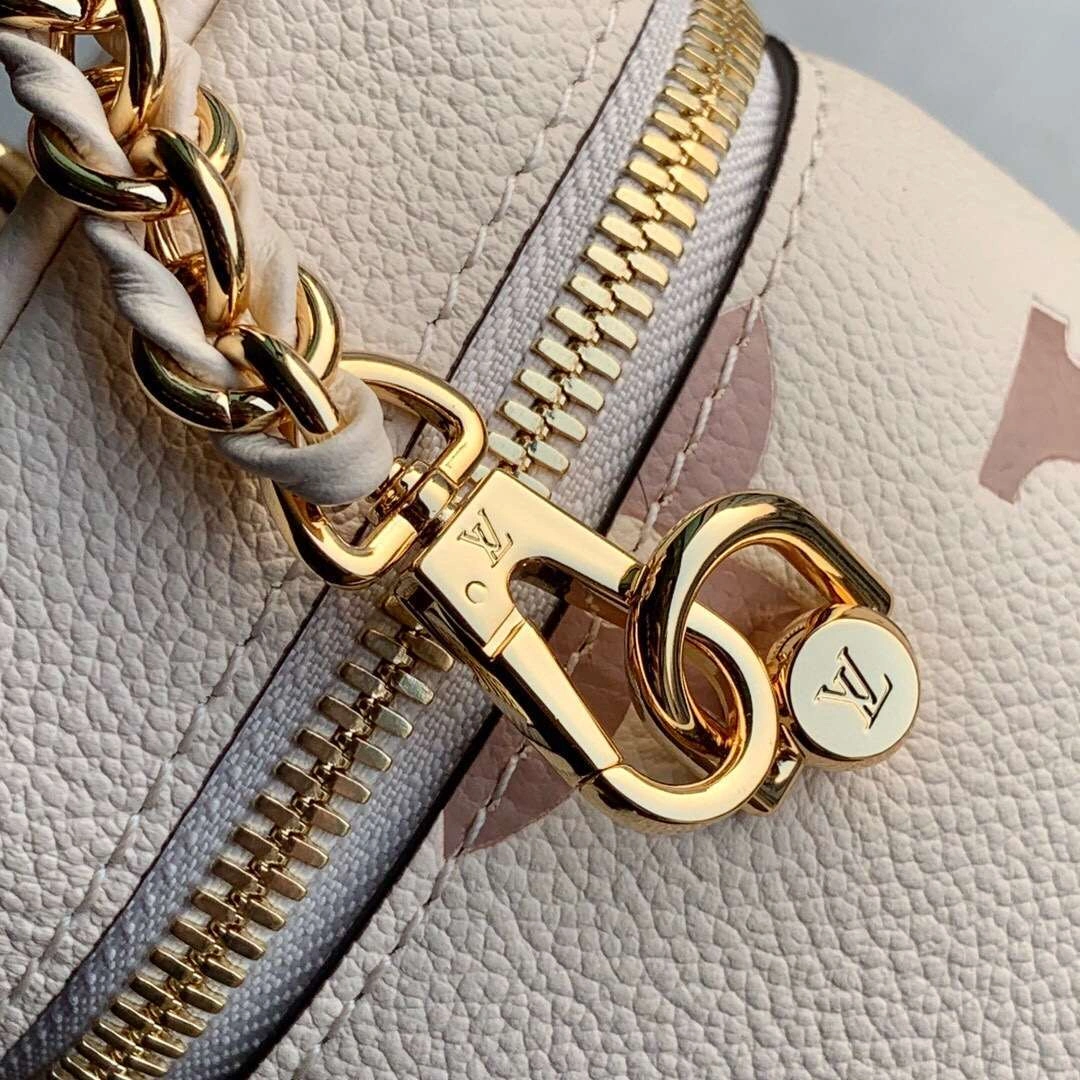 MOMO-- M45599 item: 182B88D0604