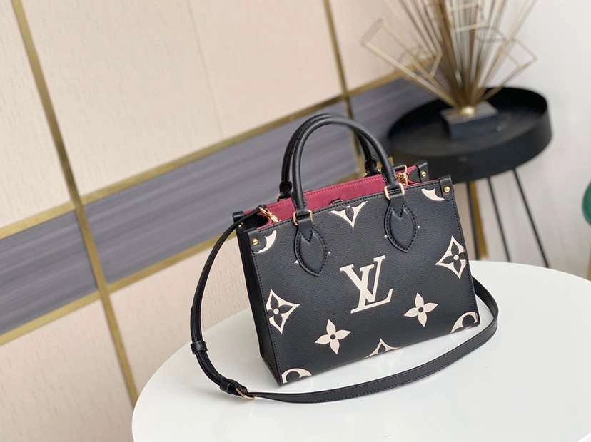 *MOMO-- M45659 cowhide item : A-B330G2830