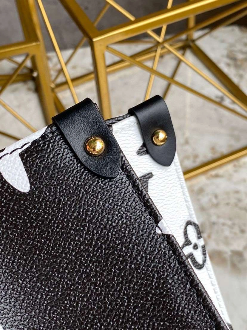 *MOMO-- M45815 item : A-B330G2801