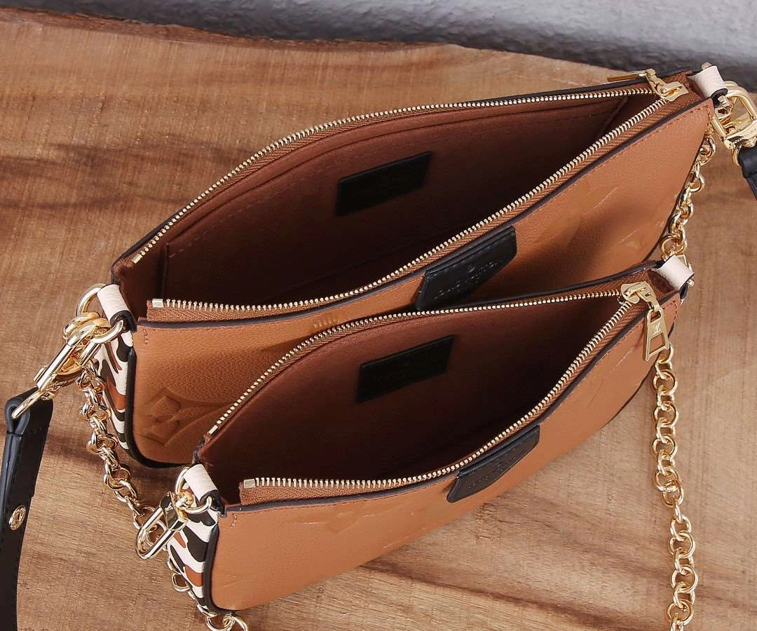 *MOMO-- M45839 cowhide item : A-B00G2742