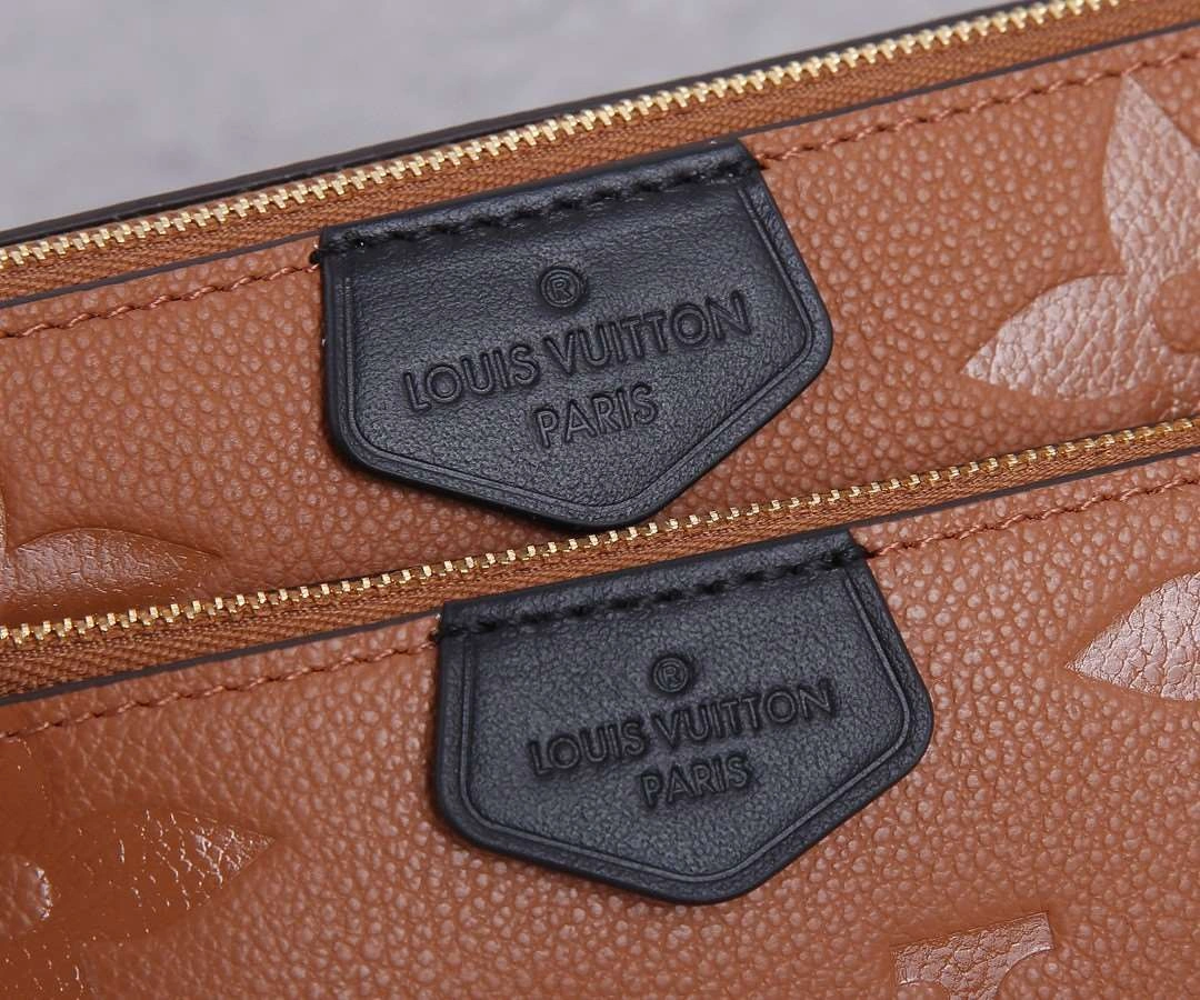 *MOMO-- M45839 cowhide item : A-B00G2742
