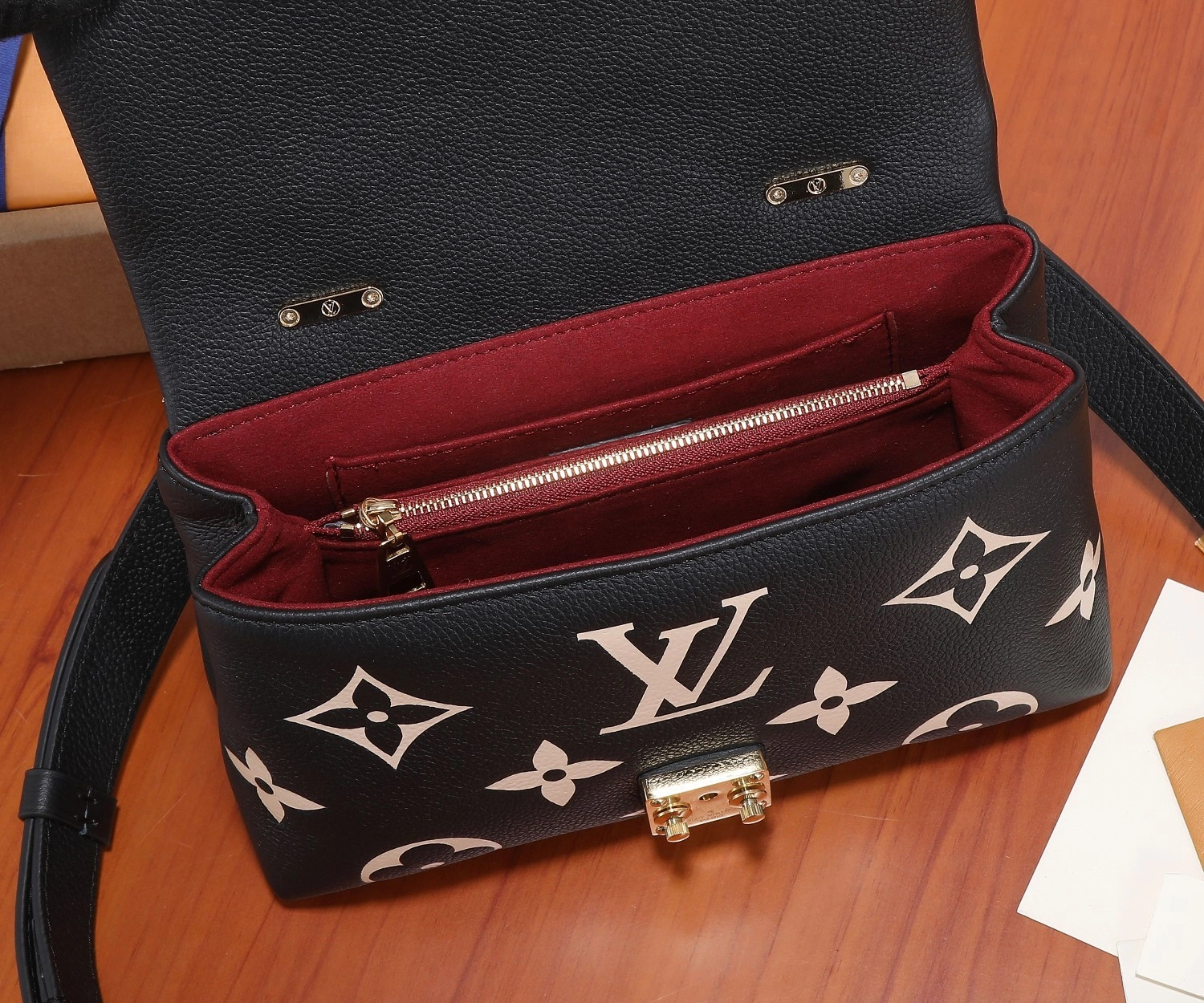 MOMO-- M45978 item：C-B000F0232R