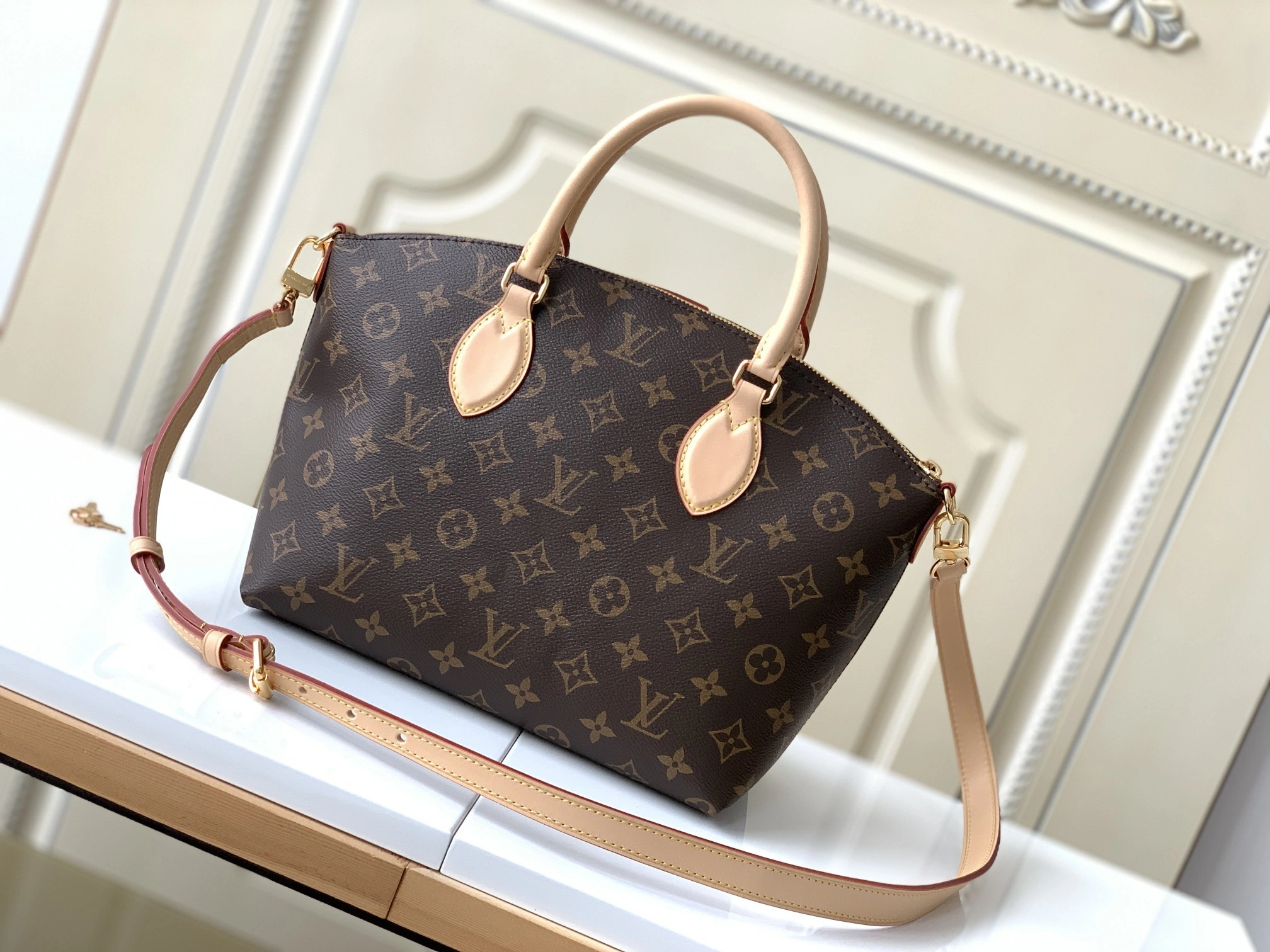 MOMO-- M45986 item：C-B000F0220R