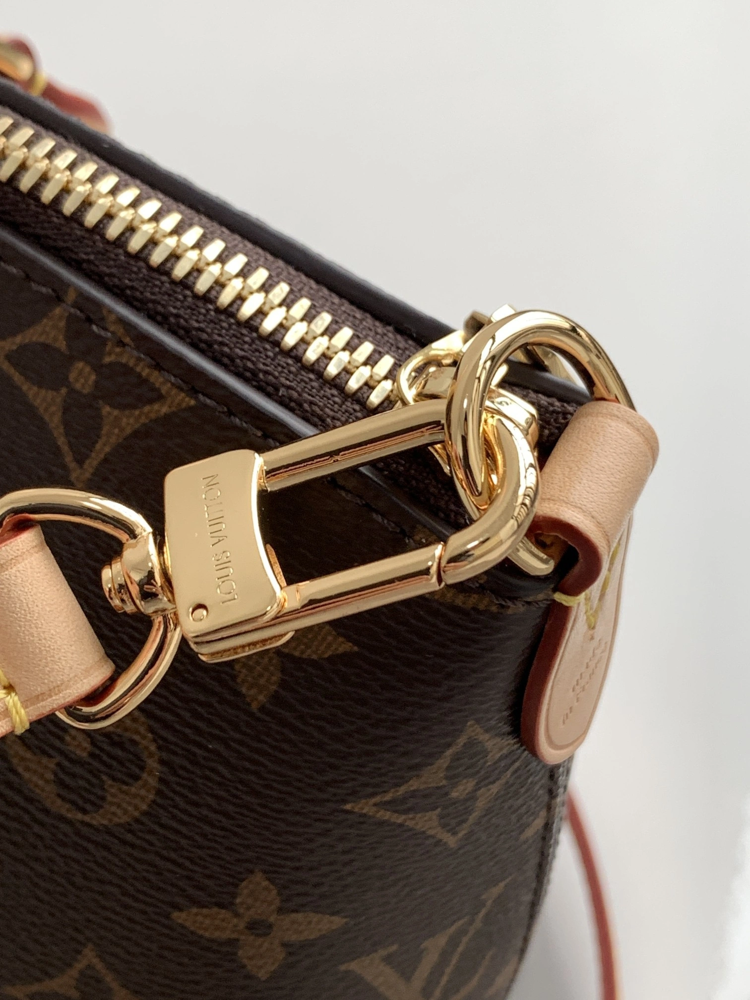 MOMO-- M45986 item：C-B000F0220R