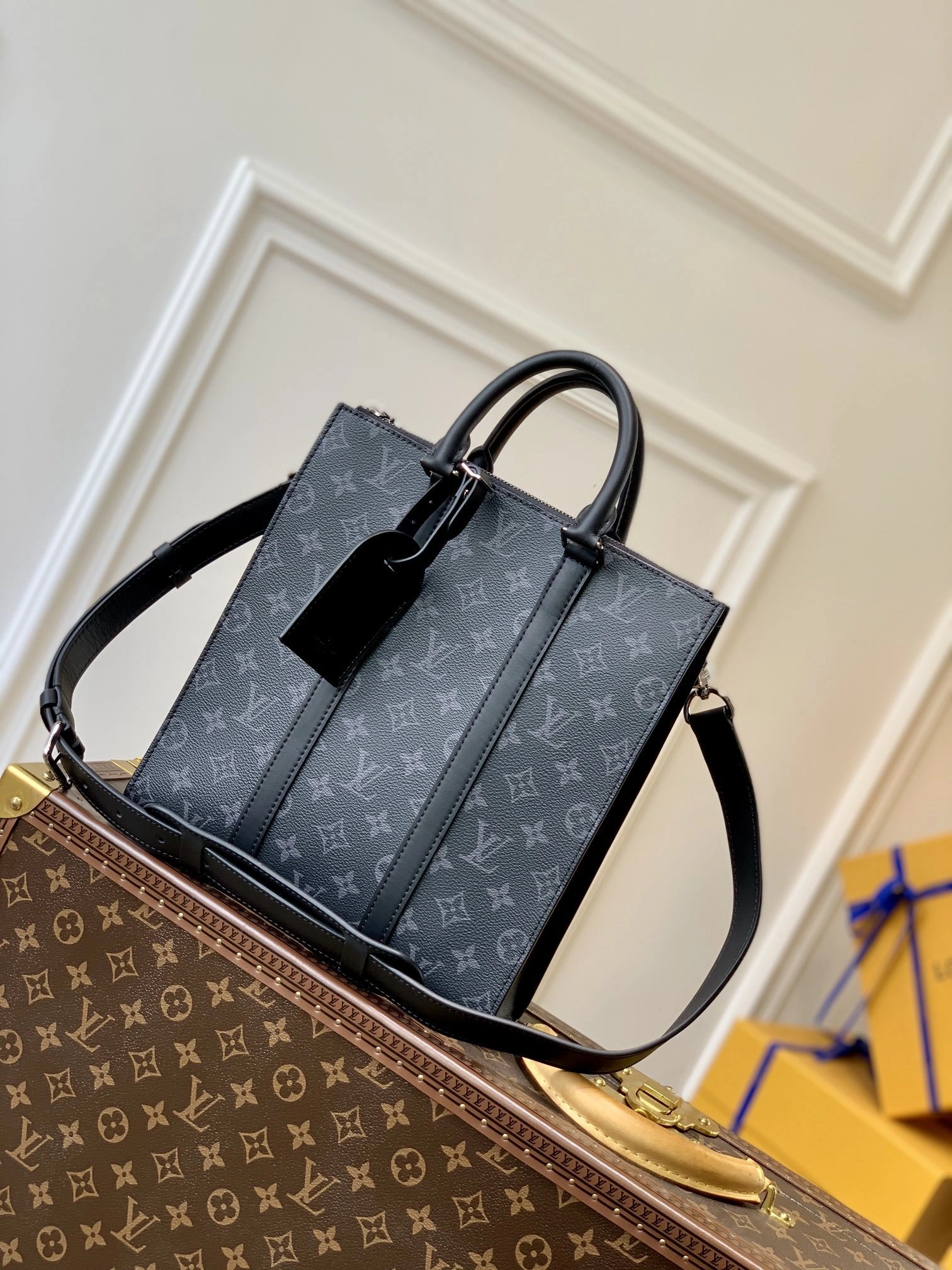 MOMO-- M46098 item：C-B063F0974R