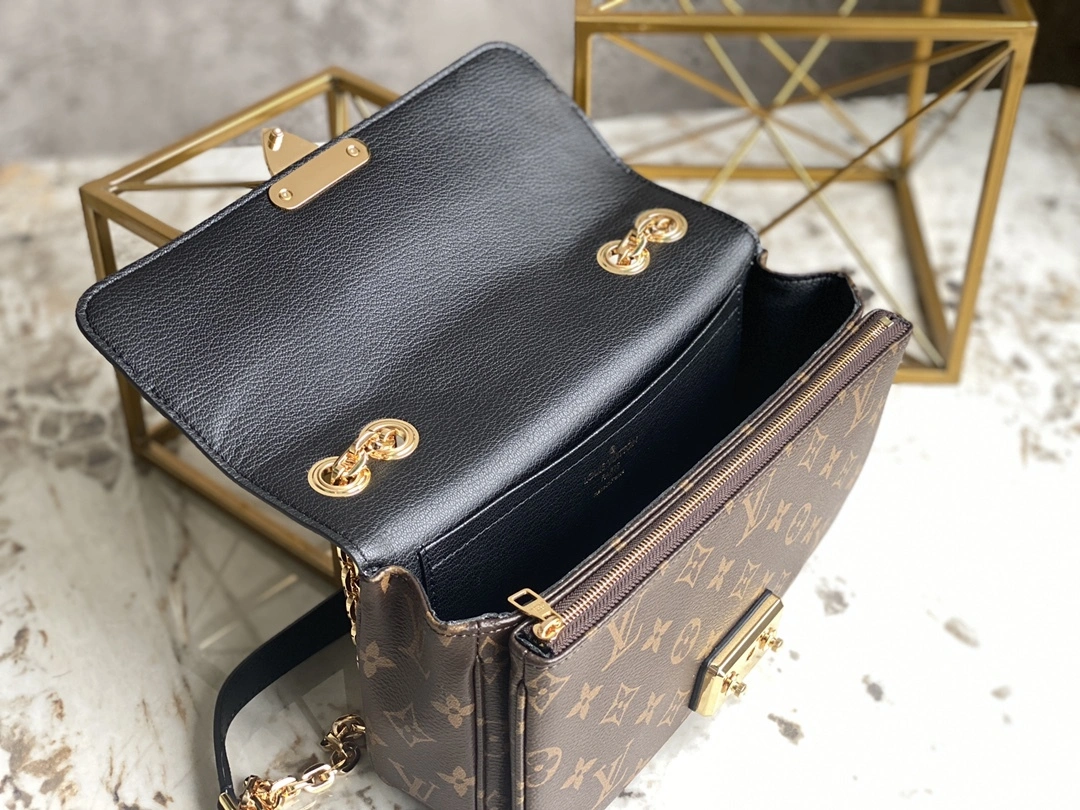 MOMO-- M46126 item：C-B788F0903R