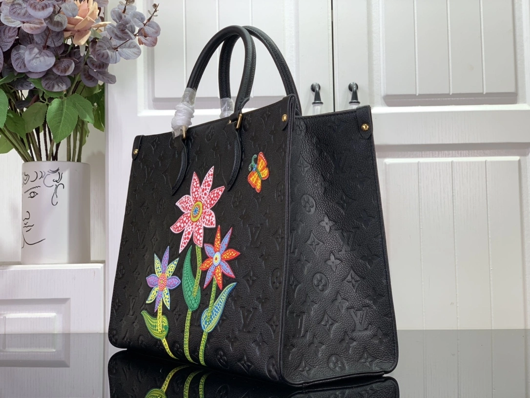 MOMO-- M46416 item：C-B063F0936R