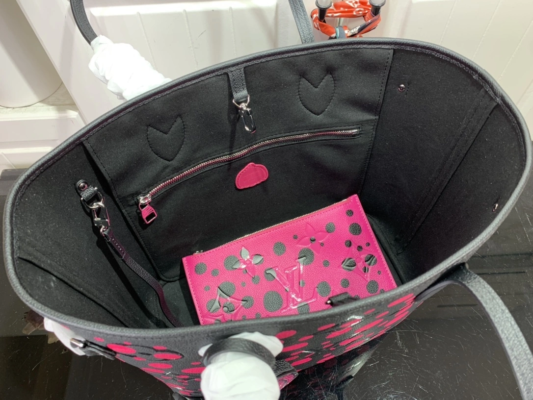 MOMO-- M46419 item：C-B063F0939R