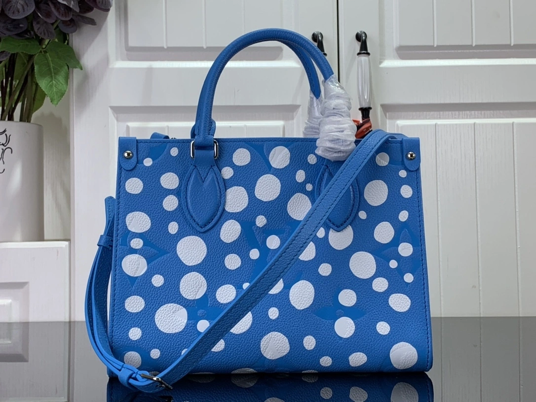 MOMO-- M46424 item：C-B063F0925R