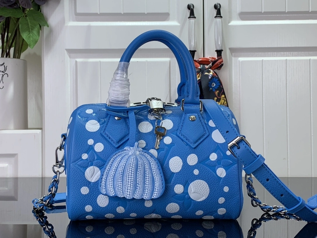 MOMO-- M46425 item：C-B063F0924R