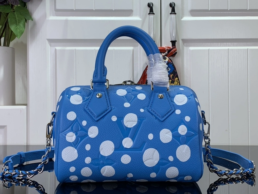 MOMO-- M46425 item：C-B063F0924R
