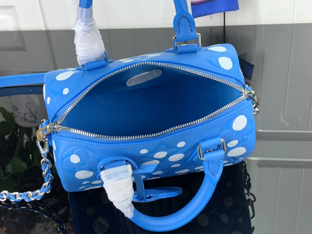 MOMO-- M46425 item：C-B063F0924R