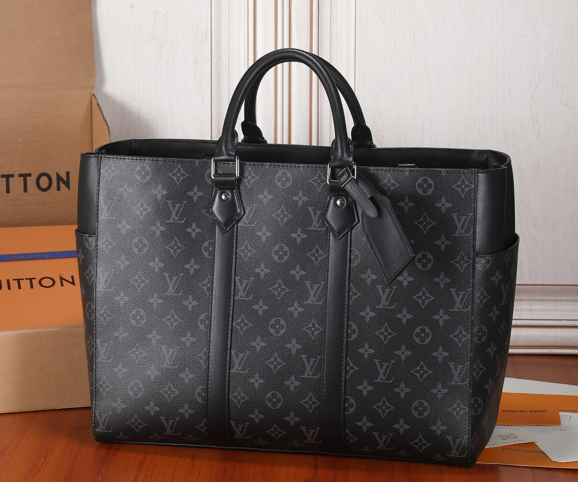 MOMO-- M46451 item：C-B000F0272R