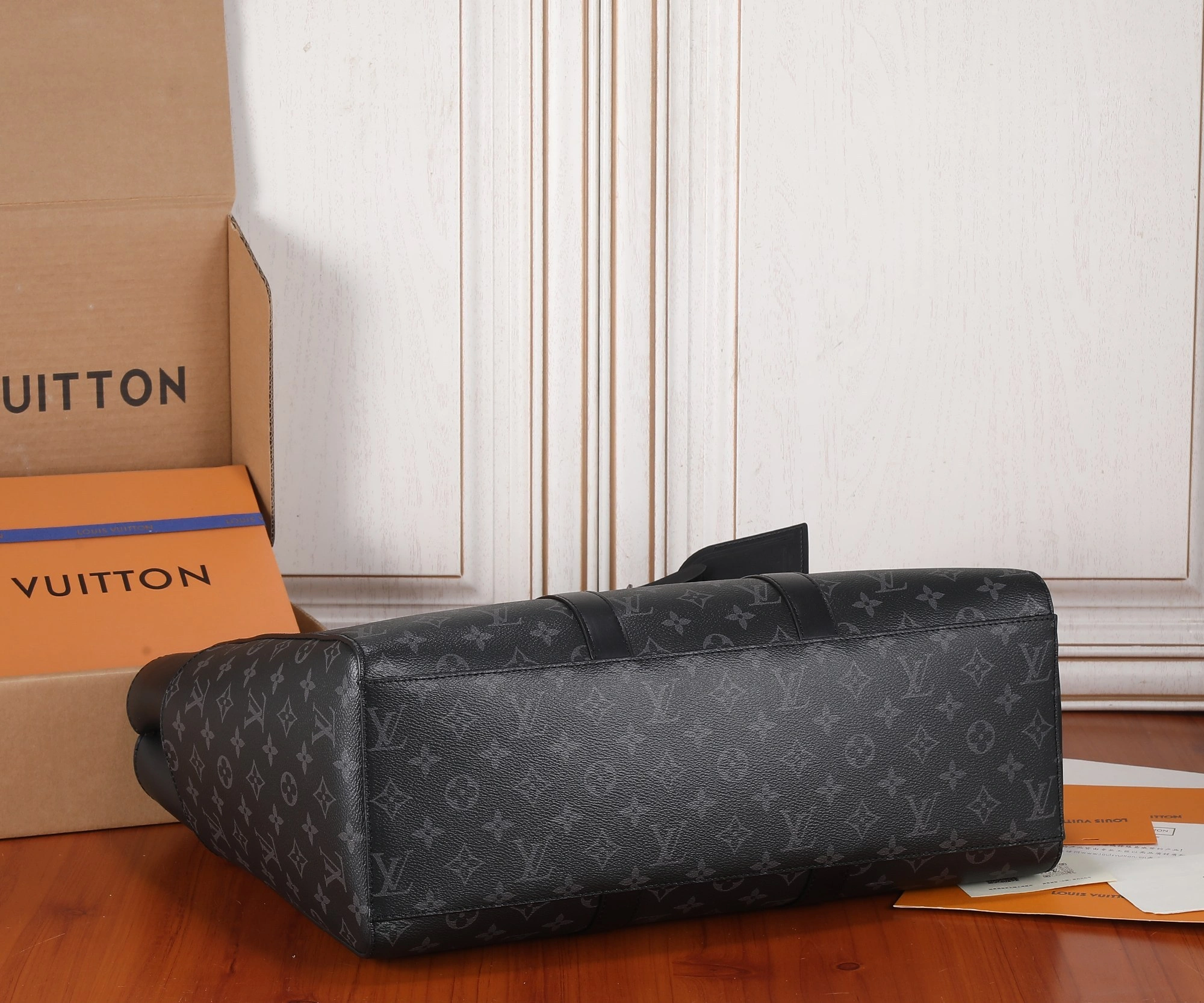 MOMO-- M46451 item：C-B000F0272R