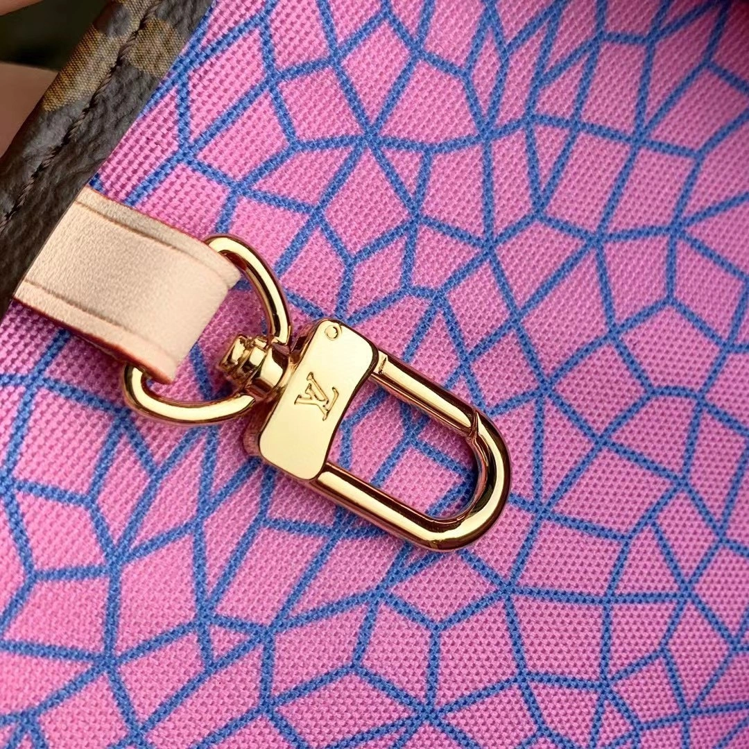 MOMO-- M46467 high quality version item：C-B007F1820R