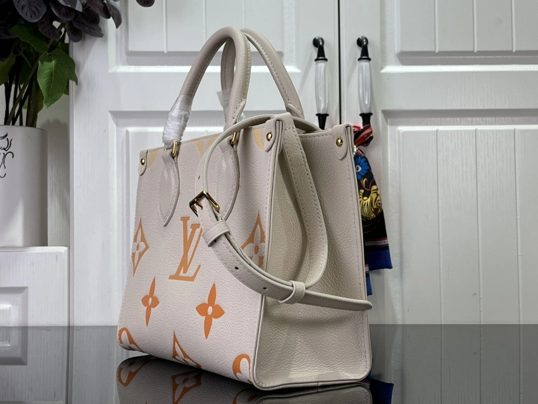 MOMO-- M46513 high quality version item：C-B063F1422R
