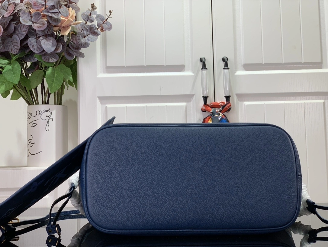 MOMO-- M46514 item：C-B063F0981R