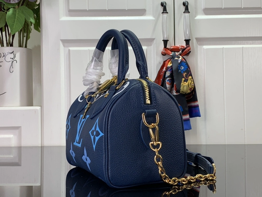 MOMO-- M46517 item：C-B063F0922R