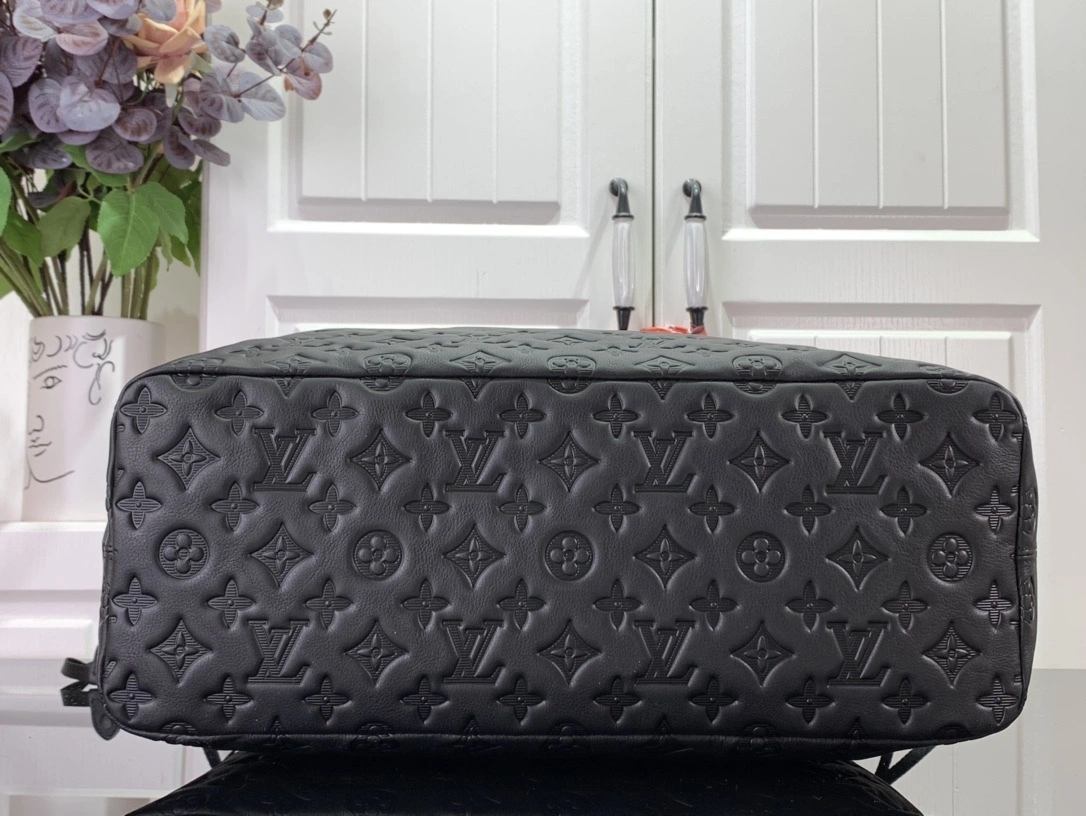 MOMO-- M46554 high quality version item：C-B063H1713R