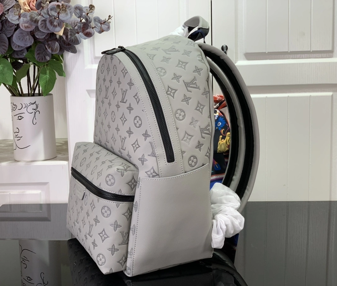 MOMO-- M46557 high quality version item：C-B063I0943R