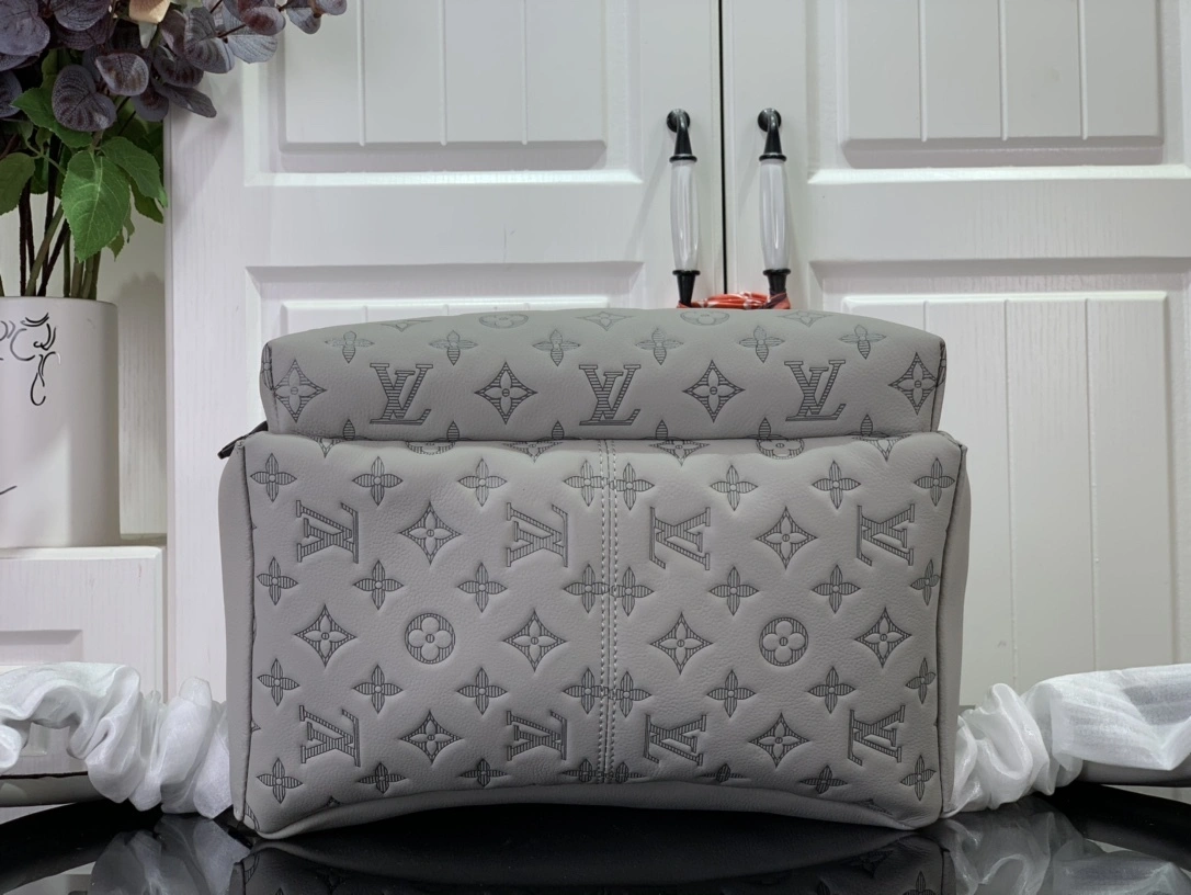 MOMO-- M46557 high quality version item：C-B063I0943R