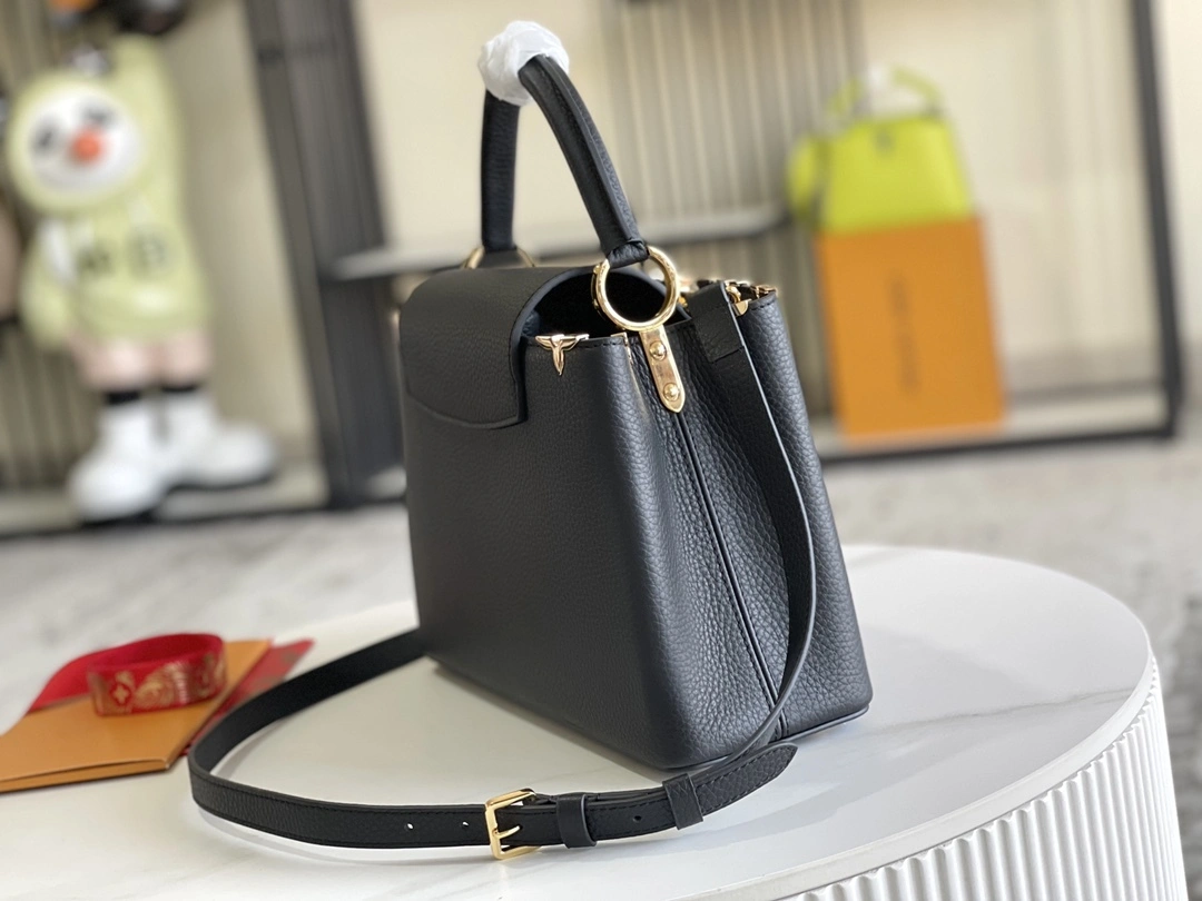 MOMO-- M54663 high quality version item：C-B000H0834R