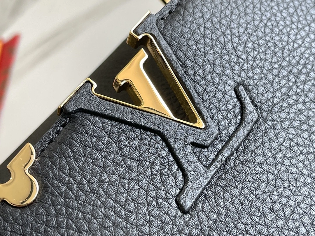 MOMO-- M54663 high quality version item：C-B000H0834R