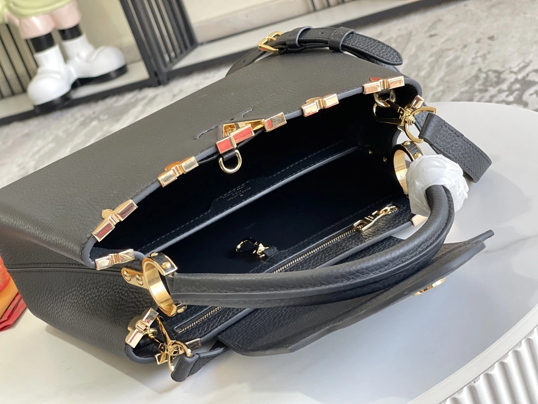 MOMO-- M54663 high quality version item：C-B000H0834R