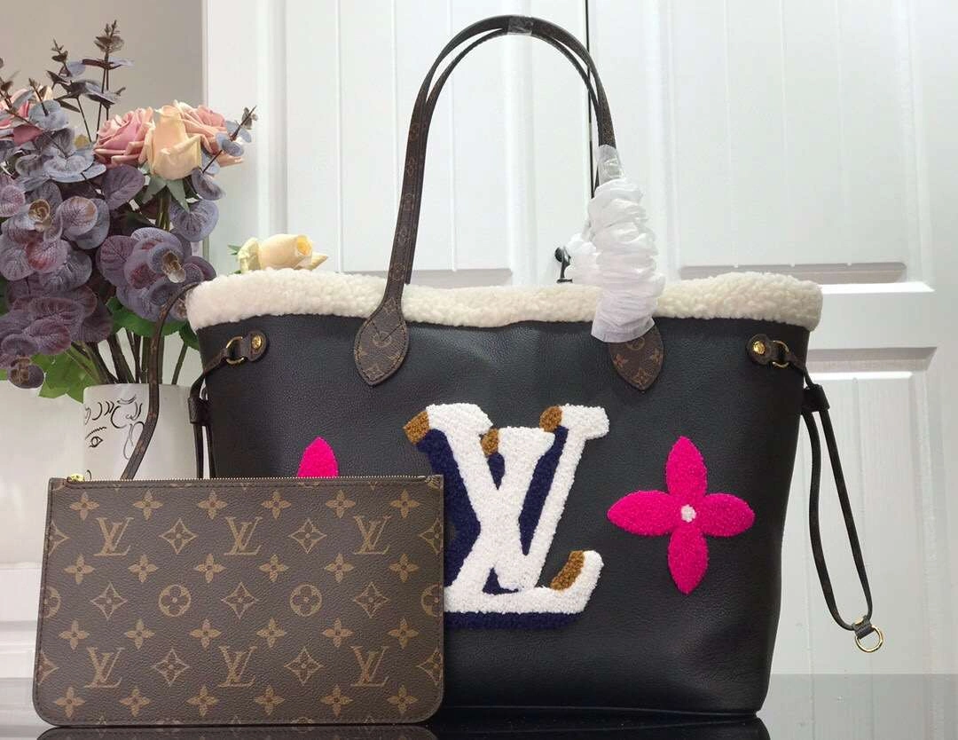 *MOMO-- M56960 sheepskin item:174B72D0671