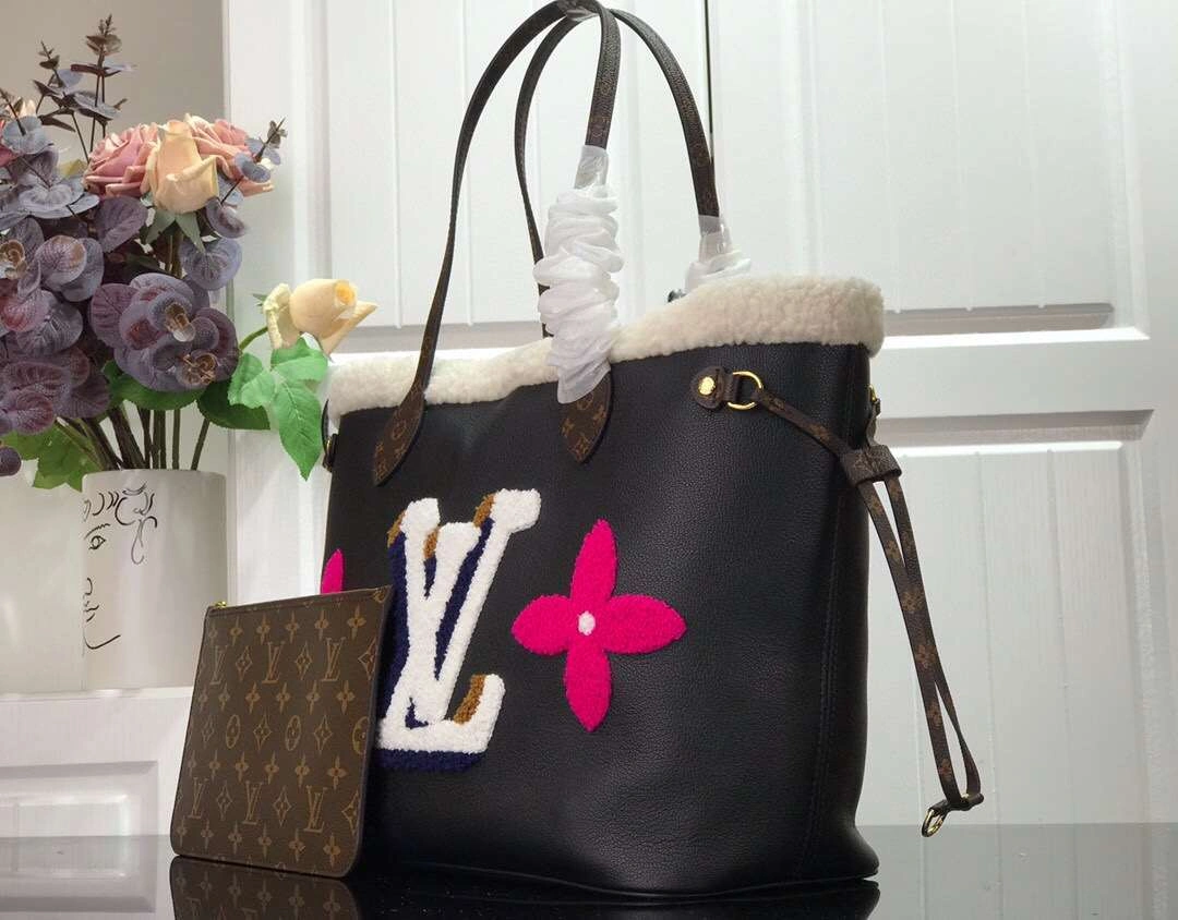 *MOMO-- M56960 sheepskin item:174B72D0671