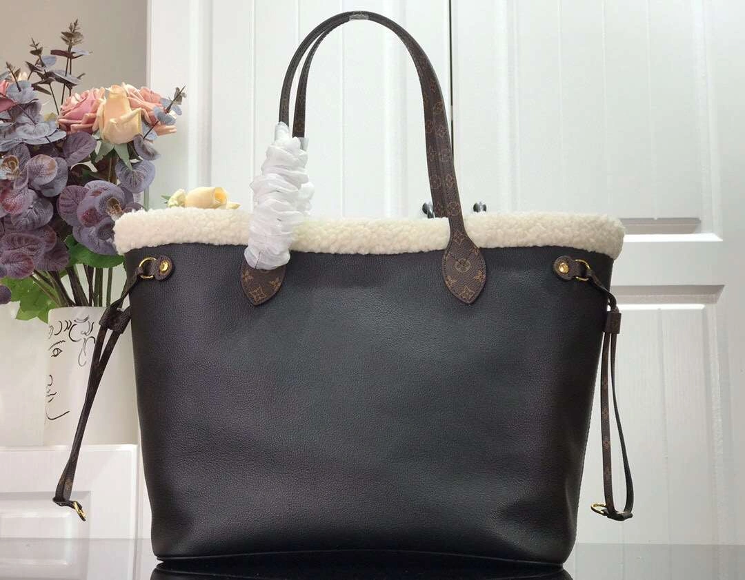 *MOMO-- M56960 sheepskin item:174B72D0671