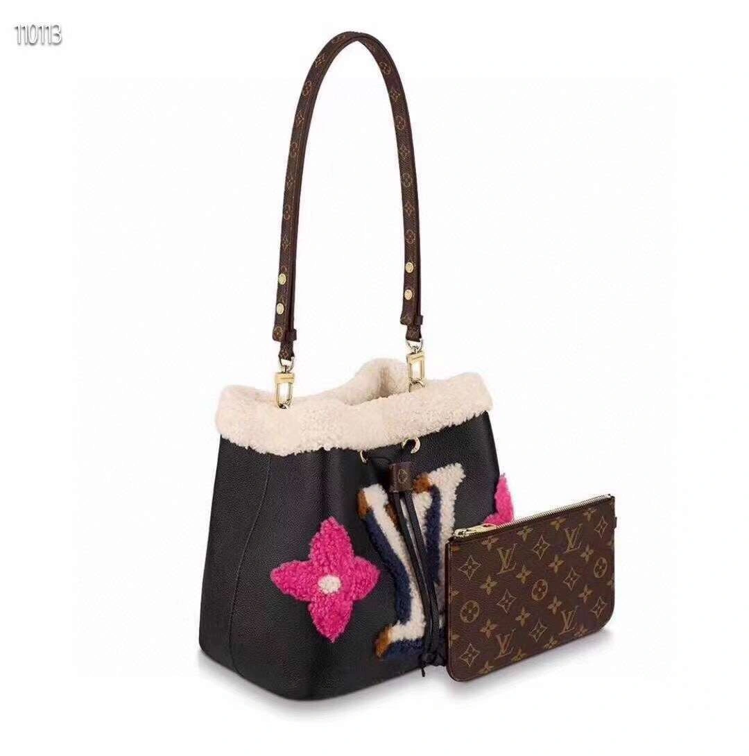*MOMO-- M56963 sheepskin item:174B68D0672