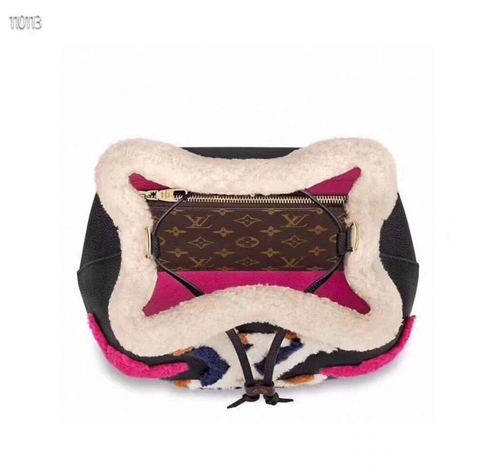 *MOMO-- M56963 sheepskin item:174B68D0672