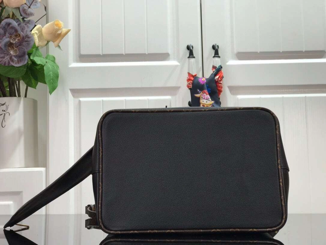 *MOMO-- M56963 sheepskin item:174B68D0672