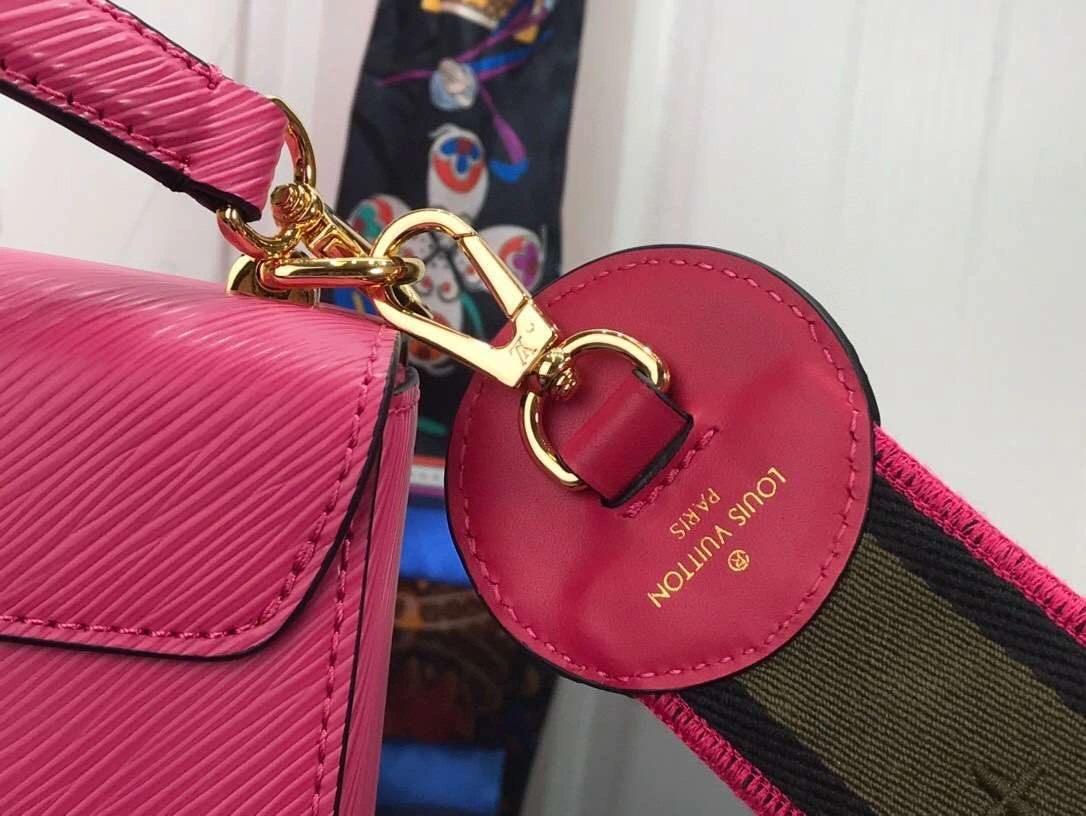 *MOMO-- M57063 item:174B72D0657