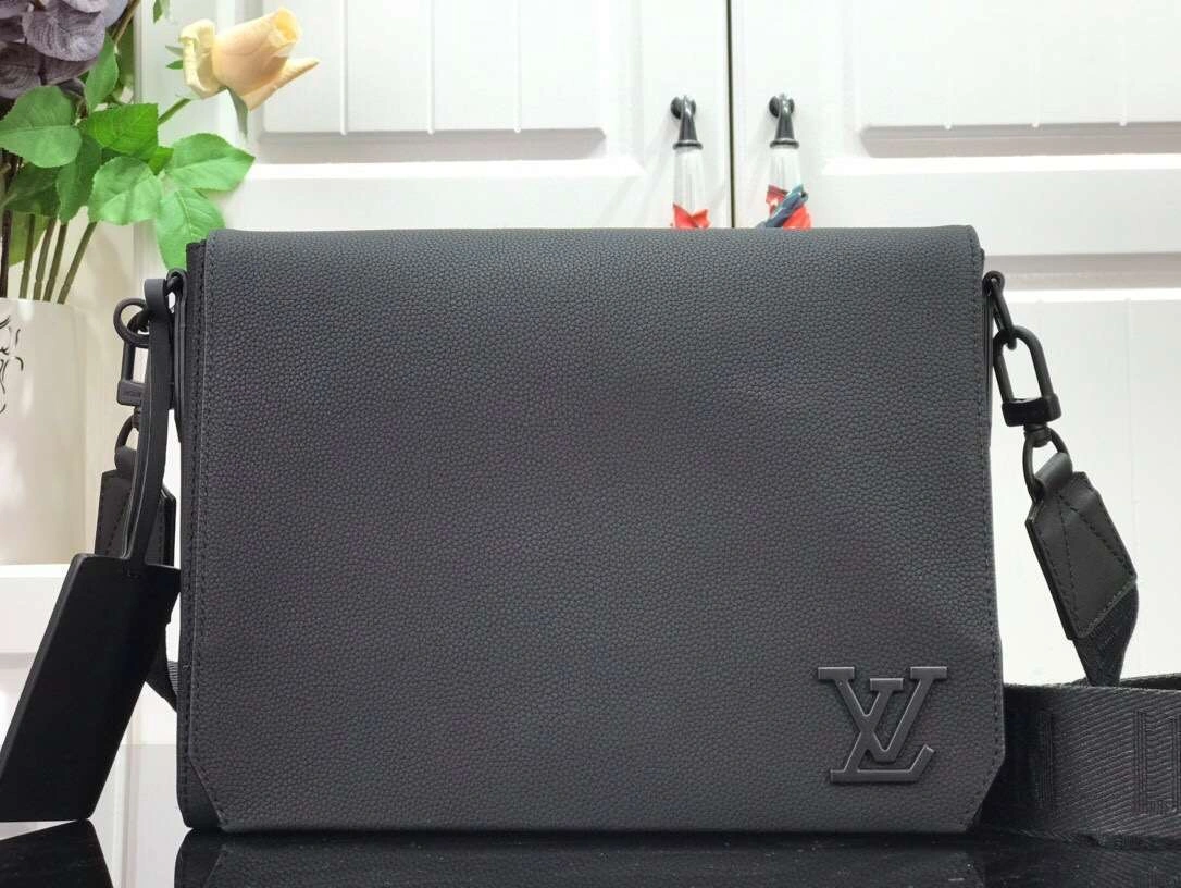 *MOMO-- M57080 item :174B75E1506
