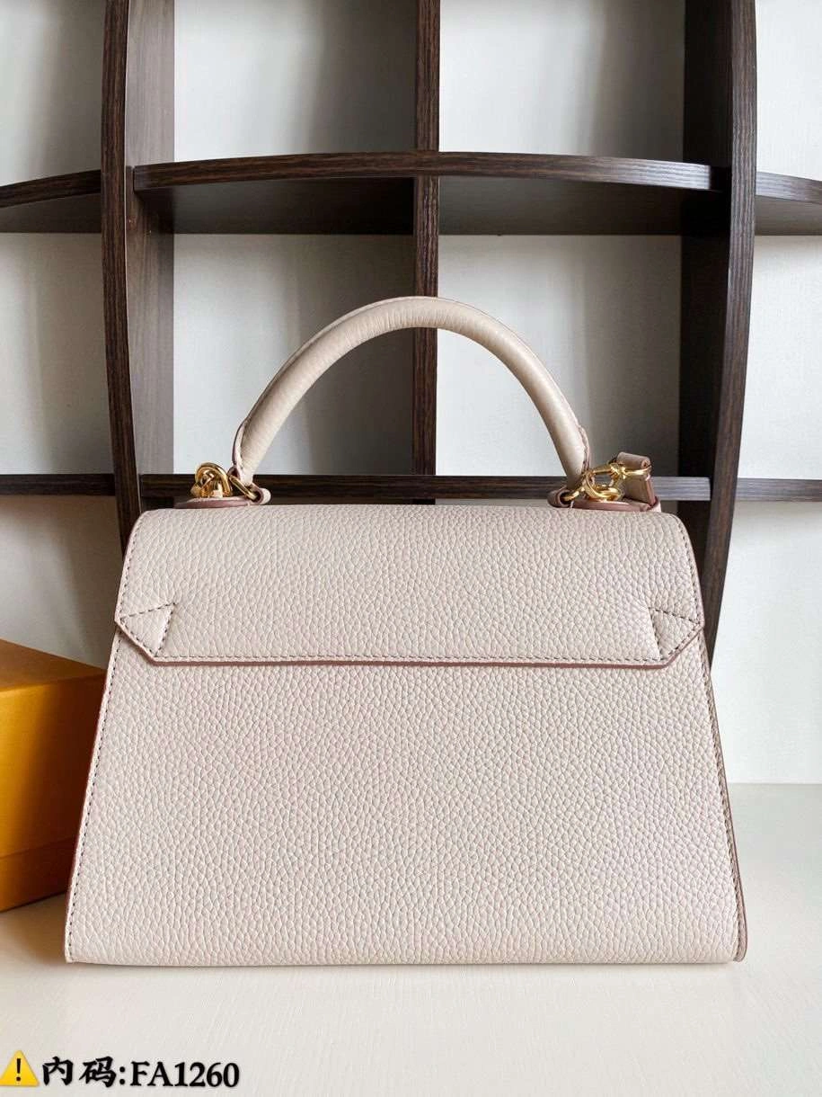 *MOMO-- M57092 item : A-B226G3121
