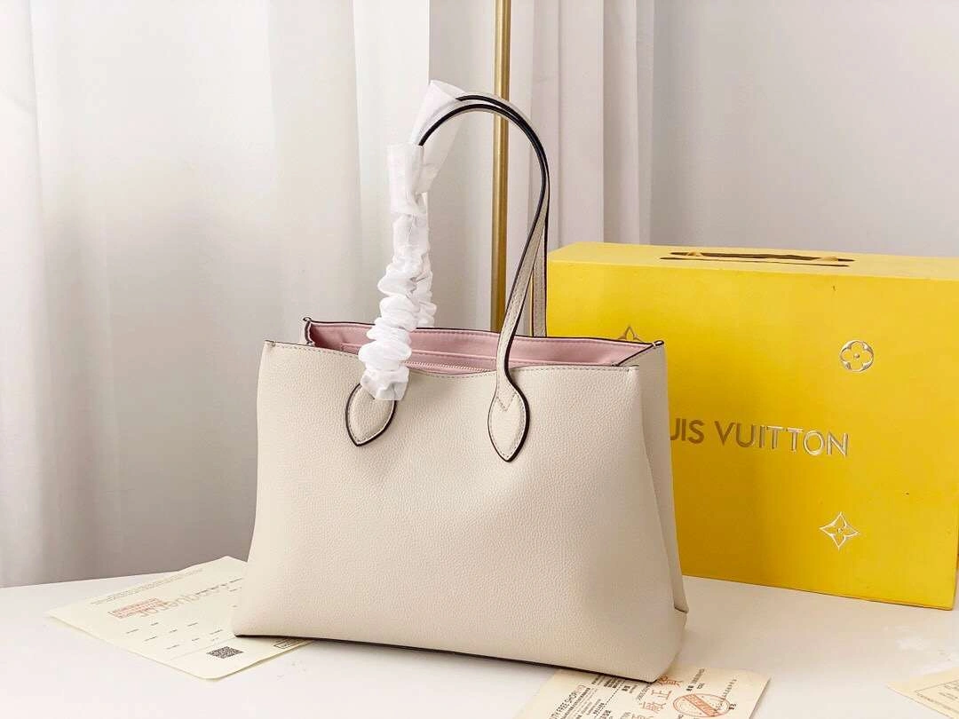 MOMO-- M57345 Cowhide 3 Colour item:174B37D0780-3