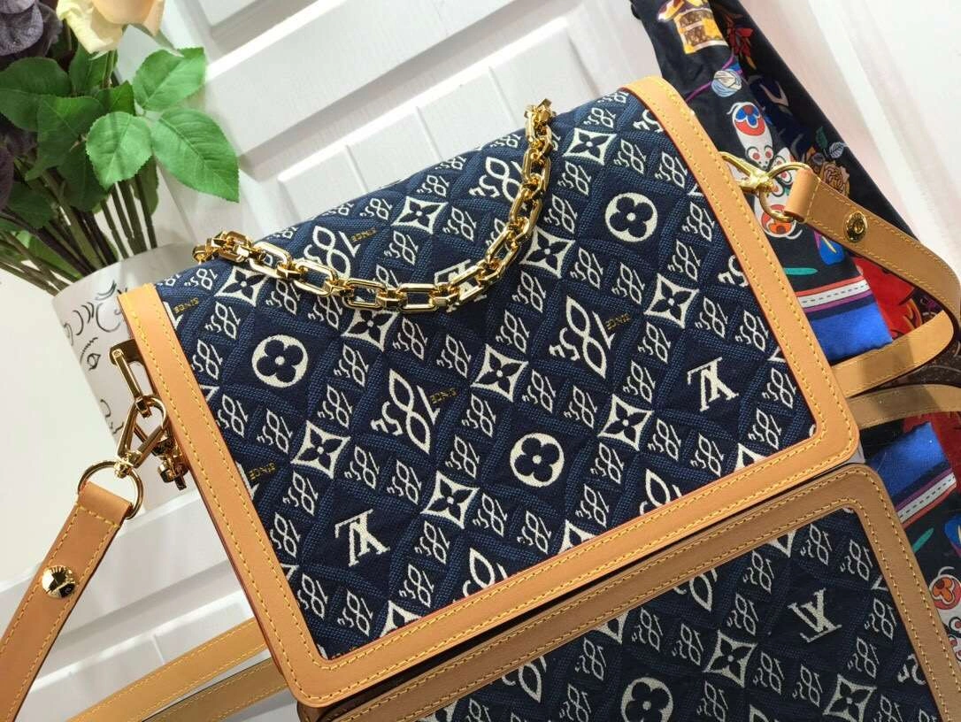 *MOMO-- M57394 57499 item :174B75E1535