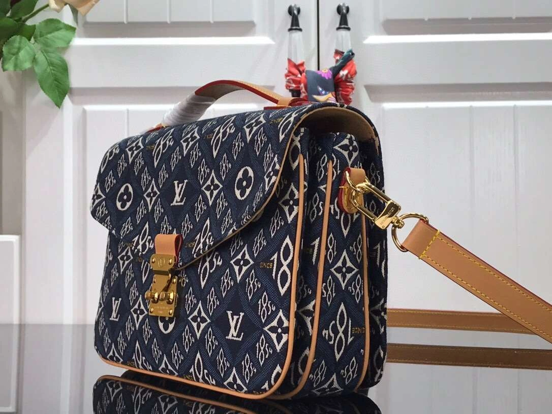 *MOMO-- M57395 item :174B60E1539